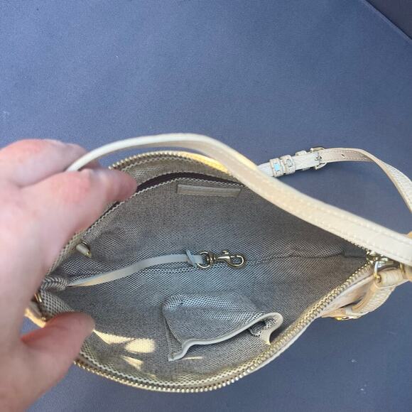 DOONEY & BOURKE Shoulder Bag with Rare Hangtag - Picture 7 of 8